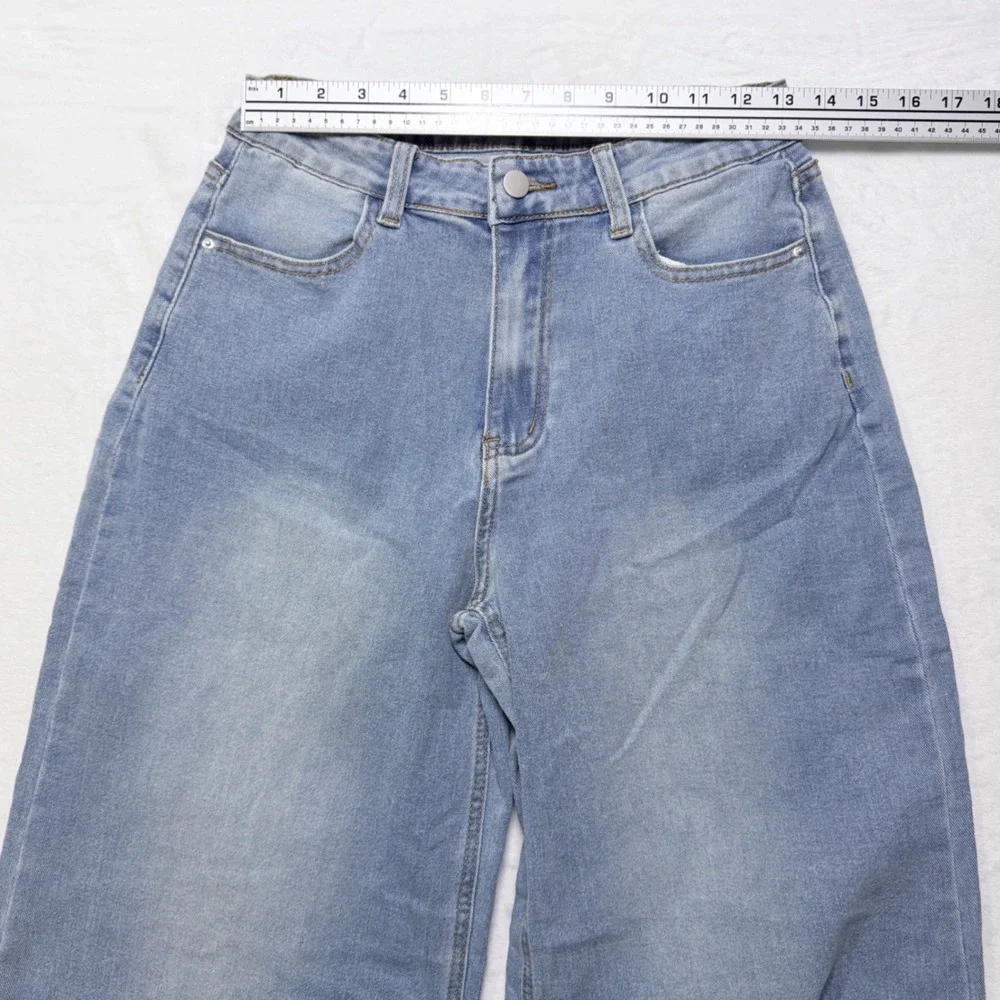 Cupshe Jeans Wide Leg Light Wash Blue Raw Hem Size Medium - Picture 6 of 10